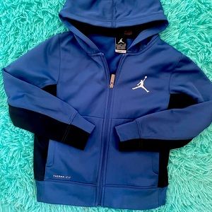 Nike Therma-FIT Big Kids' (Boy') Full-Zip Training Hoodie jacket 8/10 years old